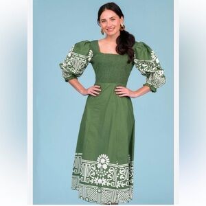 Olivia James Elegant Long Sleeve Green Dress with White Floral Design Size S